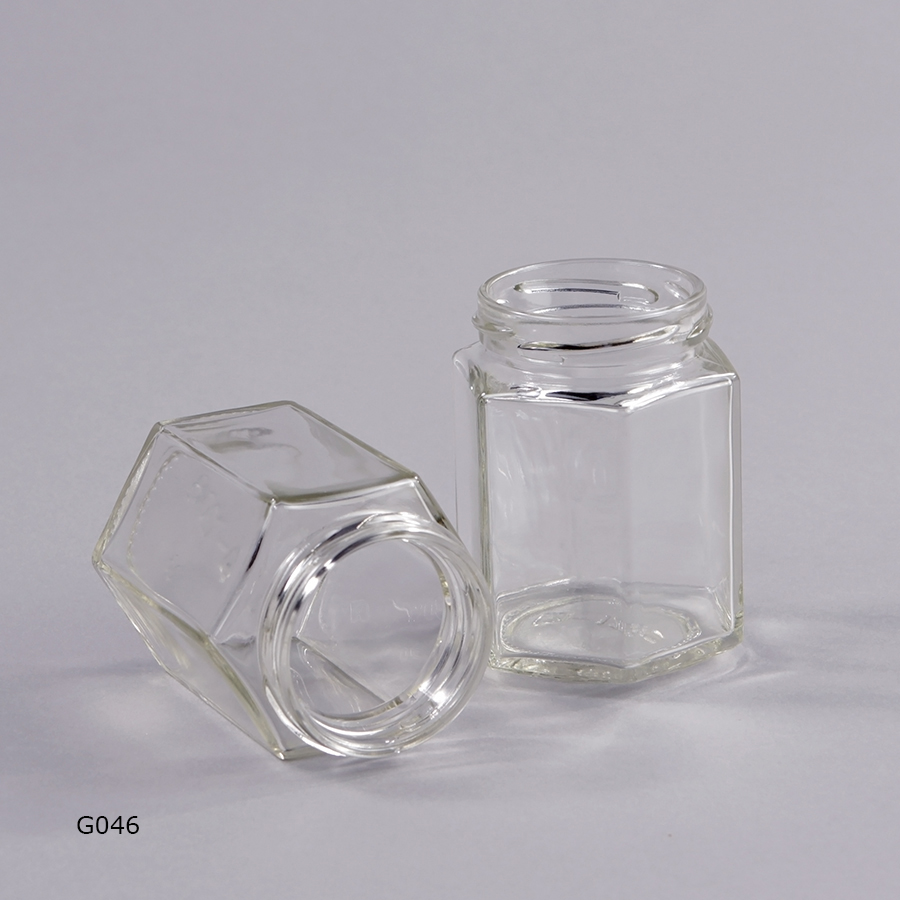 G046